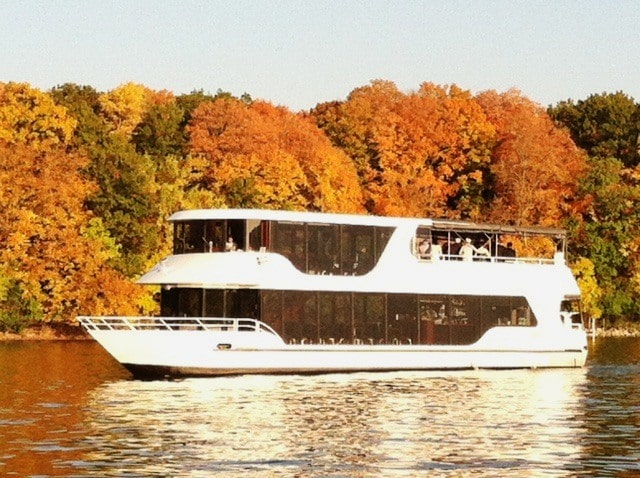 The Knockout Wedding Gift Guide Everyone Should Read - Paradise Charter  Cruises - Lake Minnetonka and Mississippi Private Charters